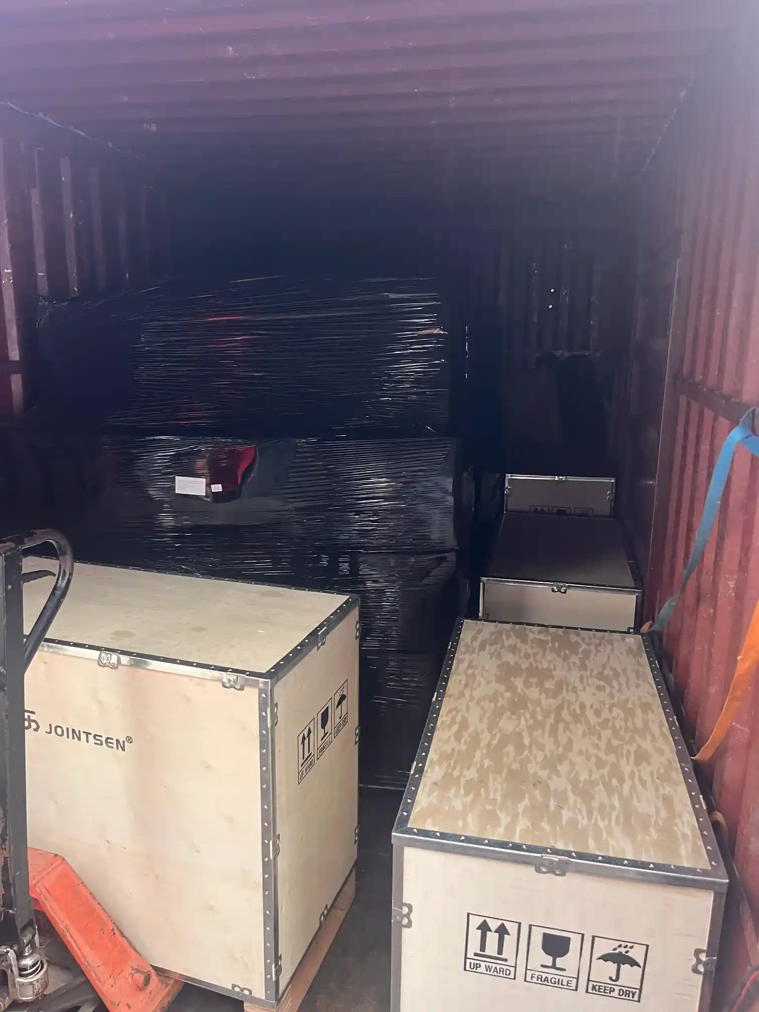 JOINTSEN Ngoptimalake Rantai Pasokan Kanggo Ngirim Peralatan Konstruksi Efisiensi Tinggi menyang Pasar Republik Dominika